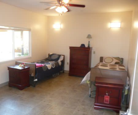 Photo gallery image - 3